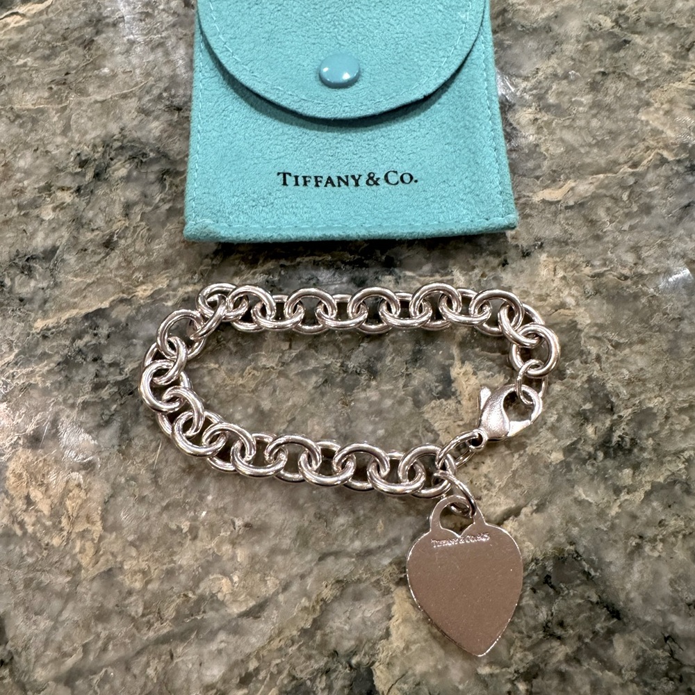 Tiffany & Co. .925 sterling silver heart tag charm chain bracelet